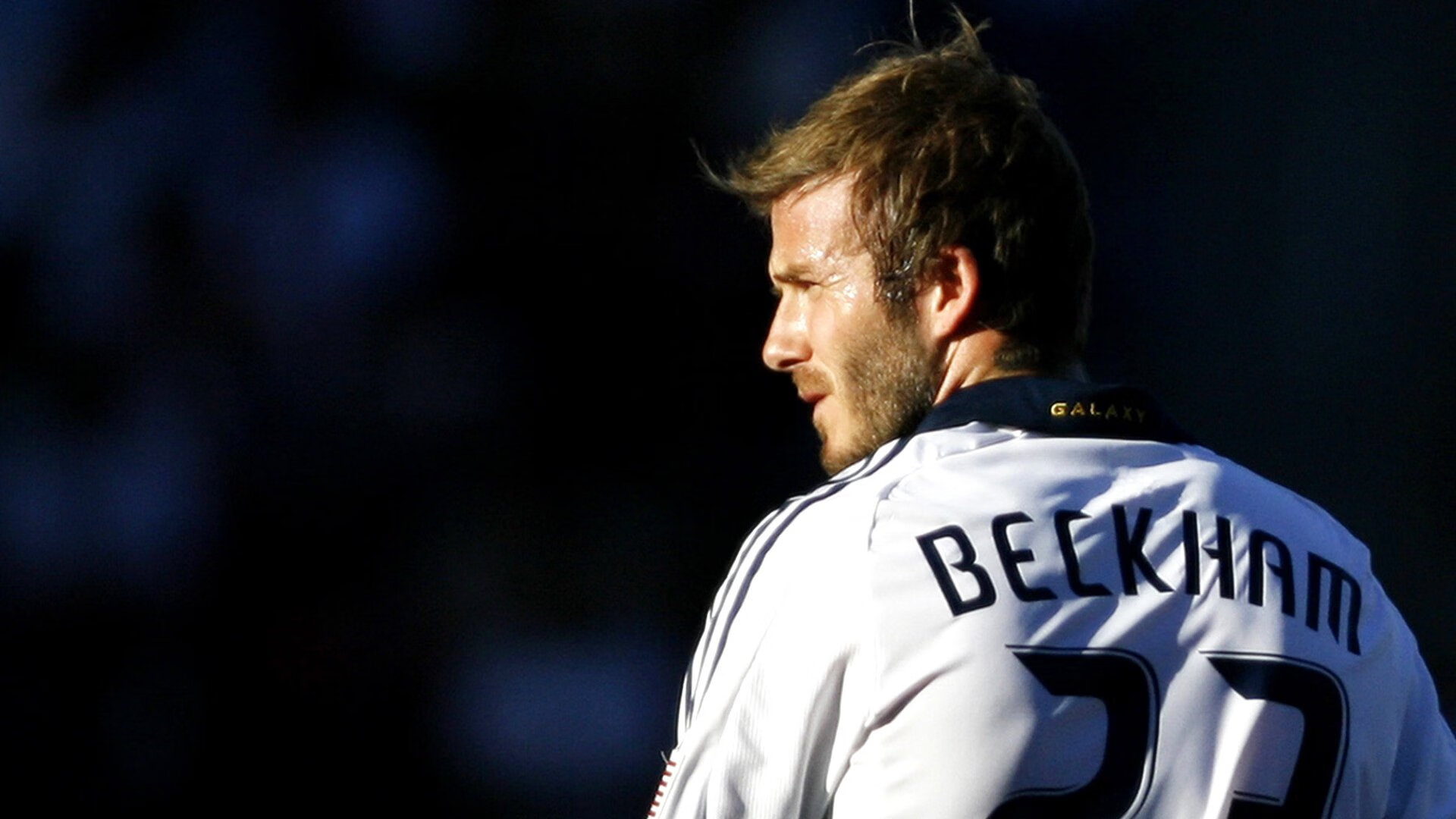 Uzi连续十五场爆冷高分，巴塞罗那勇闯极限之巅